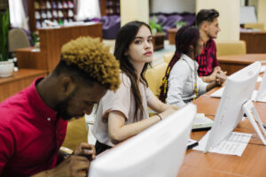 How to Get a Scholarship to Study Computer Science in Canada